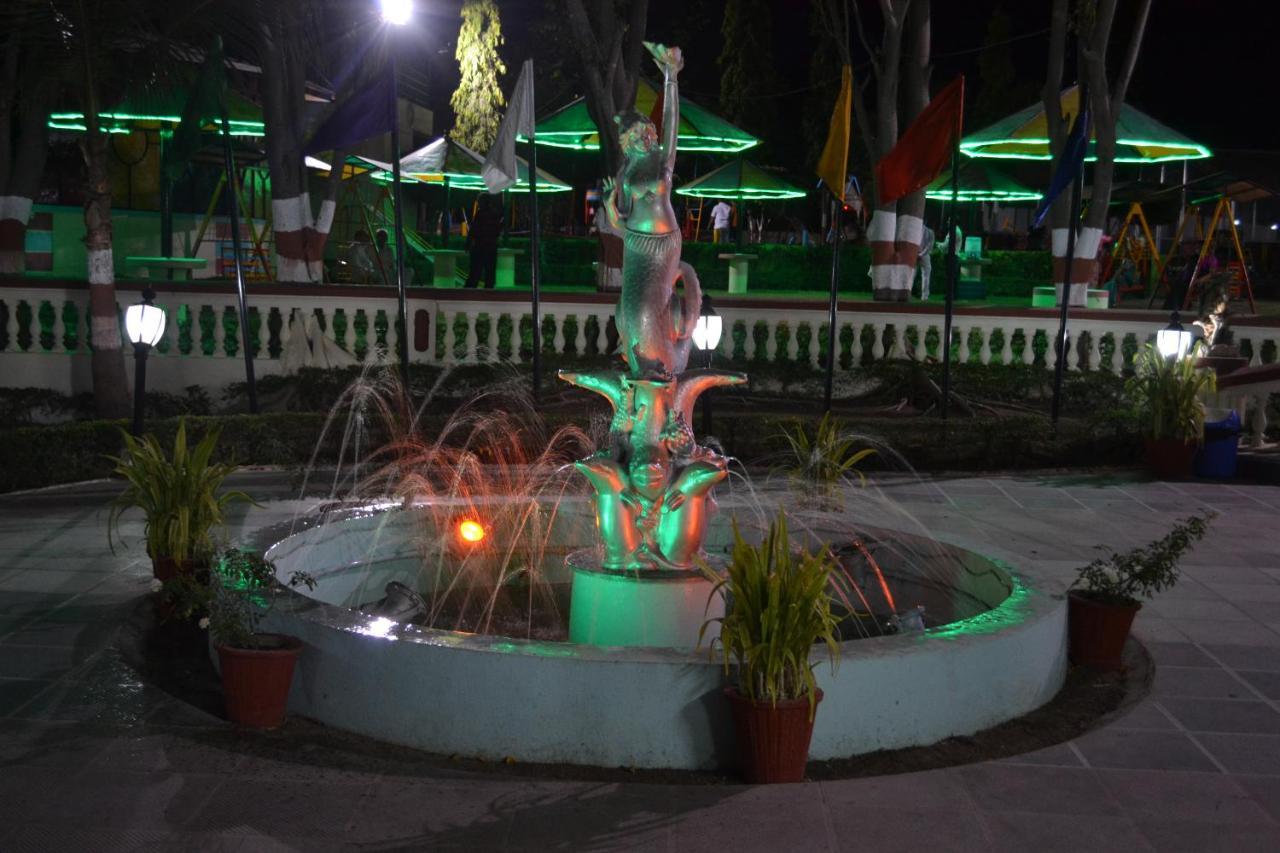 Fun And Food Resort & Holidays Harsola Exterior photo